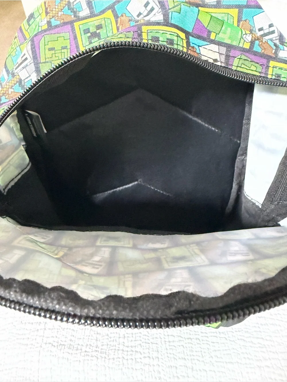 MINECRAFT Creeper Print Mini Backpack - Black and Green